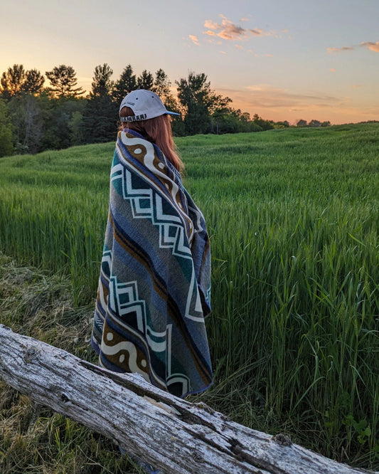 BLUE & YELLOW MOUNTAIN - BLANKET