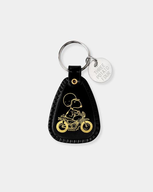 SNOOPY MOTORCYCLE SADDLE KEYCHAIN