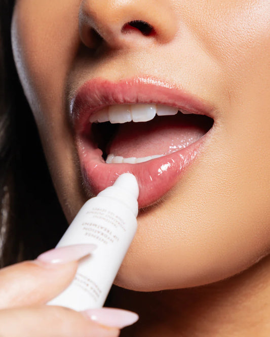 WHITE PITAYA COCONUT SMOOTHIE HYDRATION LIP TREATMENT