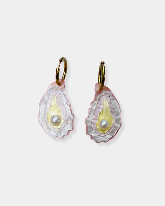 OYSTER EARRINGS