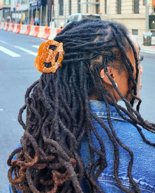 HAND-PAINTED PRETZEL HAIR CLAW CLIP | Stonewaters