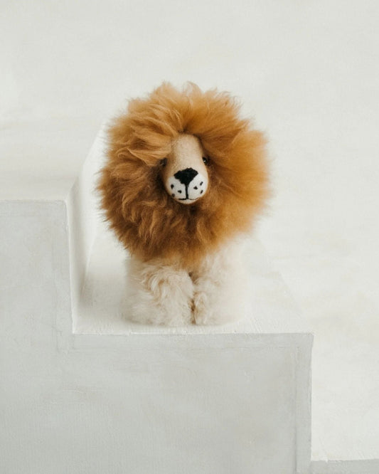LION - 11.5" | Stonewaters