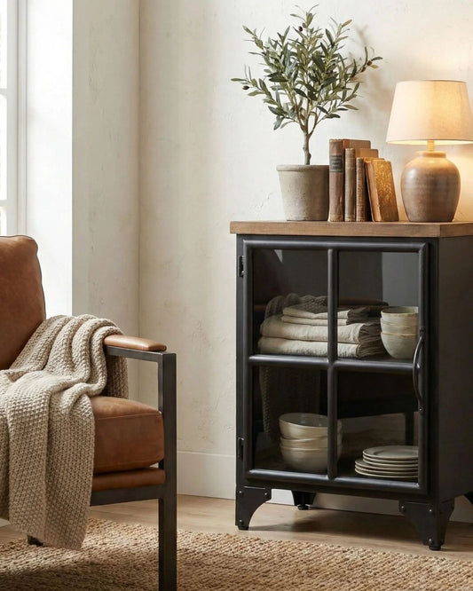 TRADITION SIDE TABLE | Stonewaters
