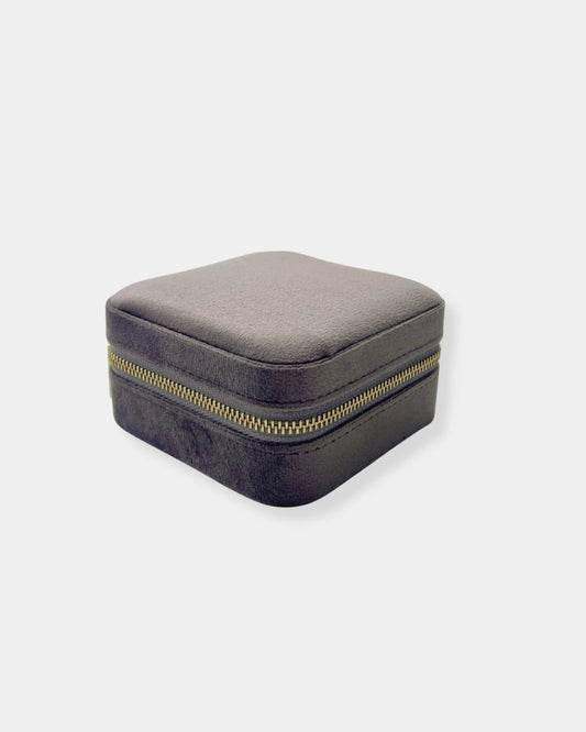 TRUFFLE TRAVEL JEWELRY CASE | Stonewaters