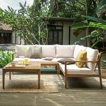 Patio Season: A Guide to Outdoor Furniture Materials - Stonewaters