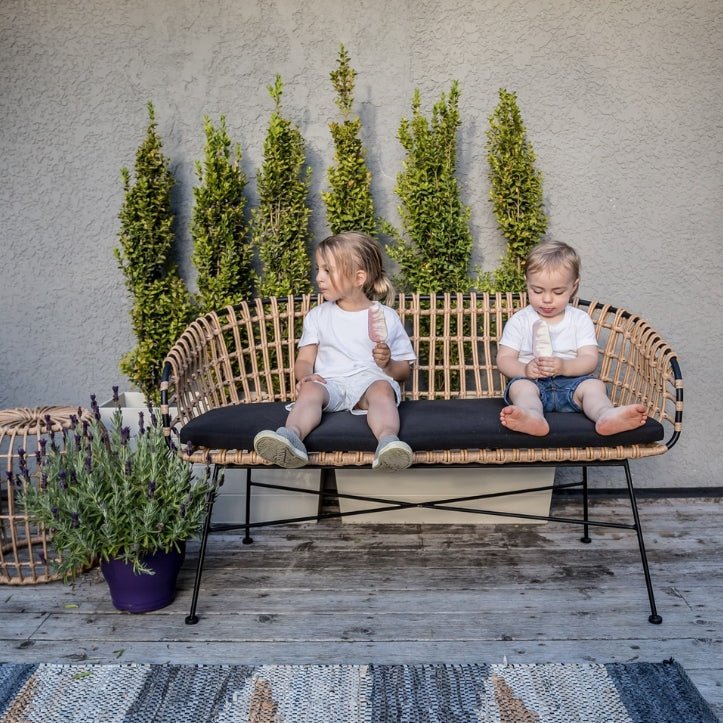 Outdoor Benches | Stonewaters