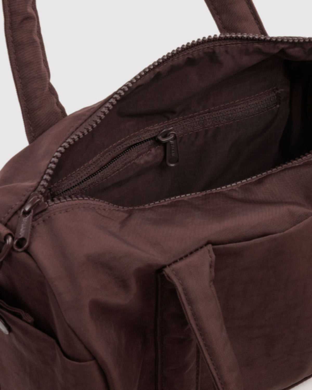 NYLON DUFFLE BAG - COFFEE