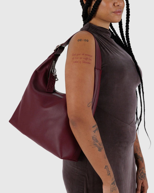 MEDIUM RECYCLED LEATHER SHOULDER BAG - MAHOGANY