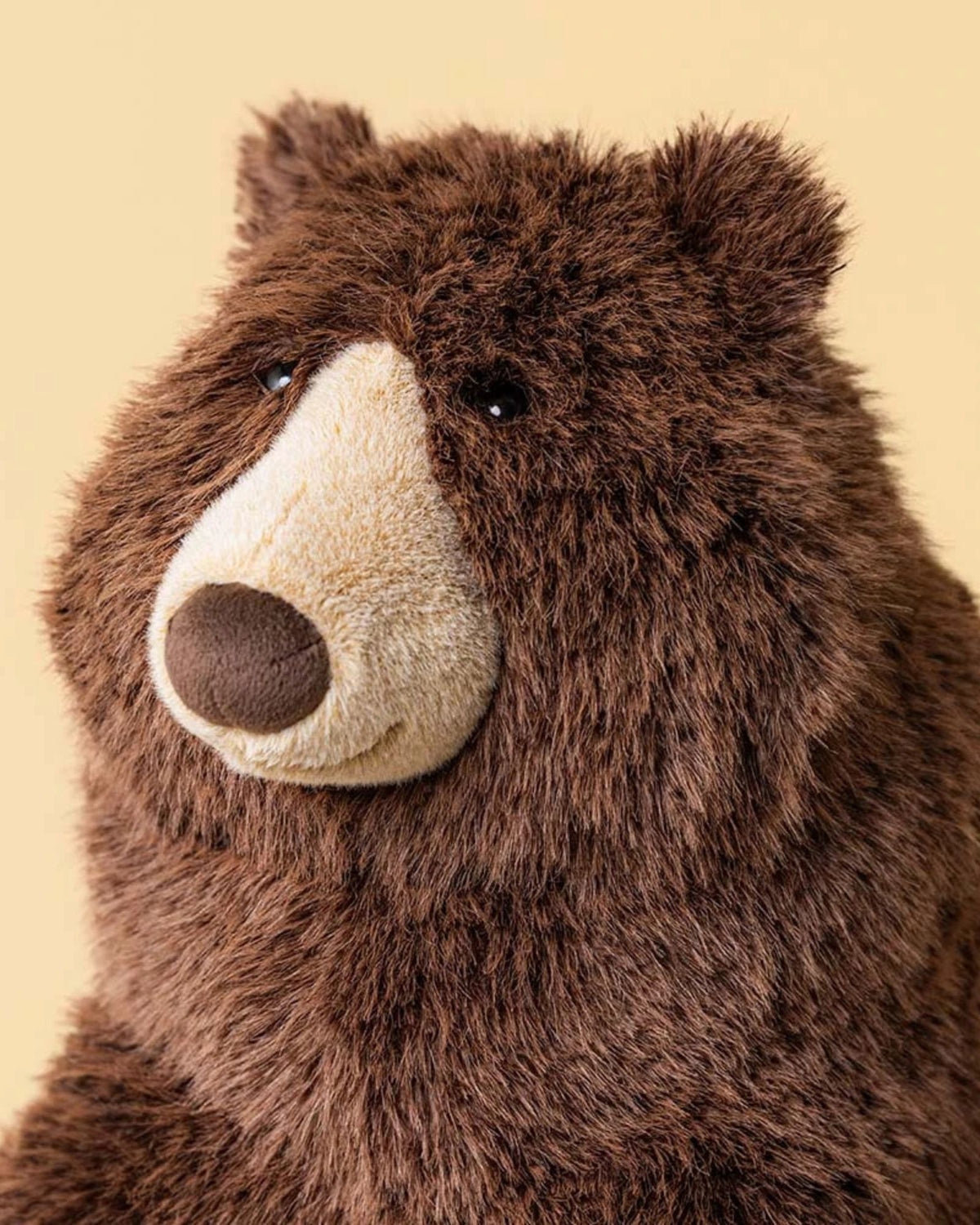 BIZZLESTOMP BEAR - PLUSH TOY