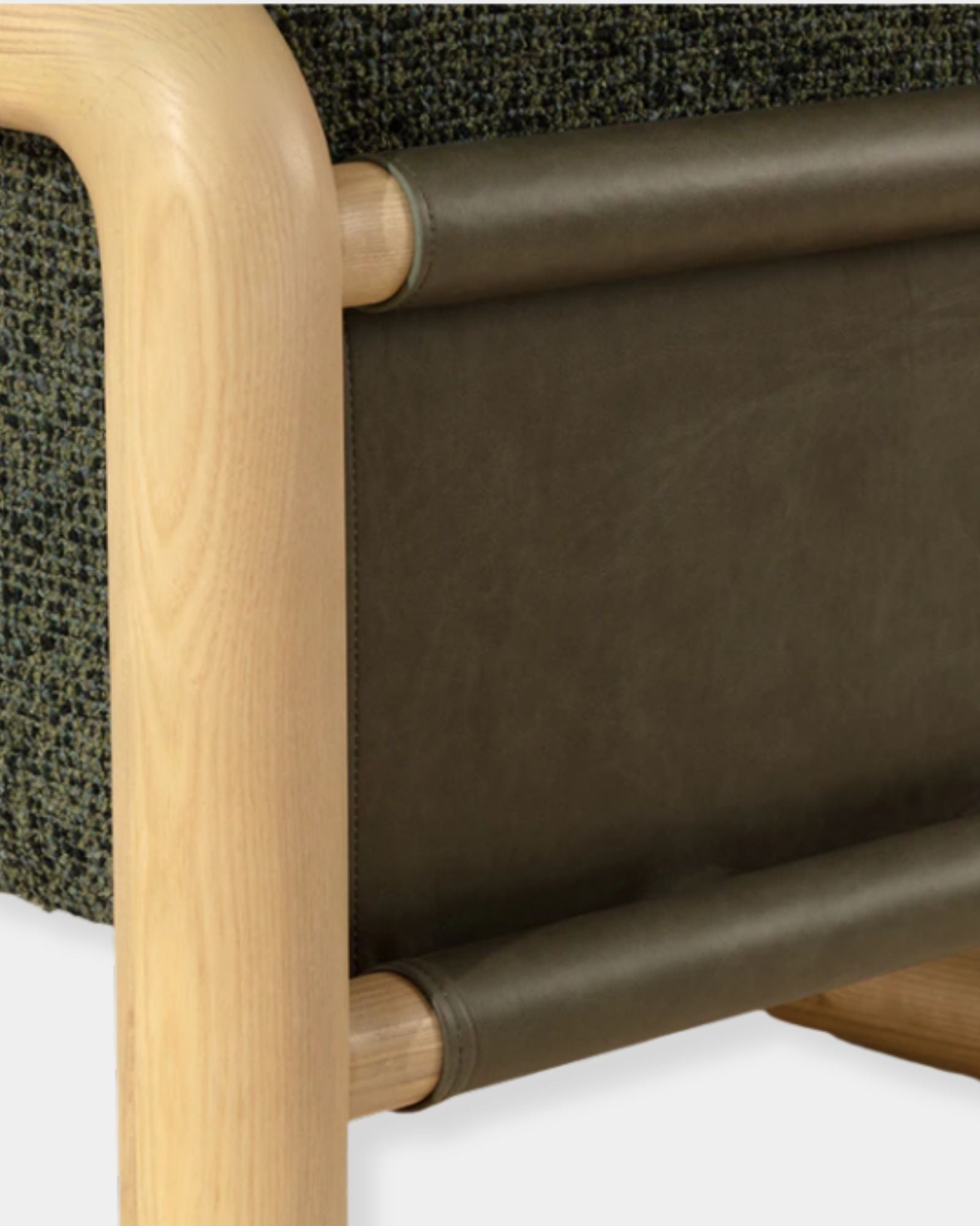 NUBO LOUNGE CHAIR - NOAH MEADOW / LUDLOW DARK OLIVE