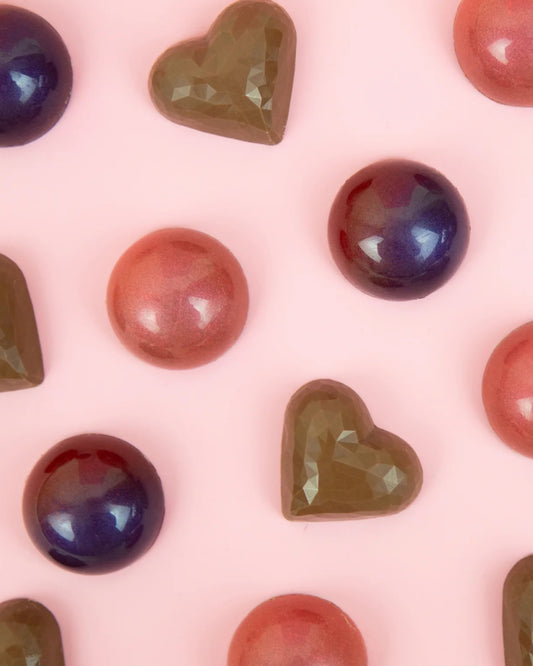 MILK CHOCOLATE COLLECTION - 6 PIECE