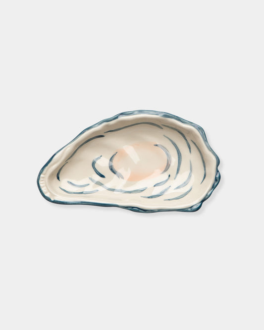 OYSTER SHAPED DISH