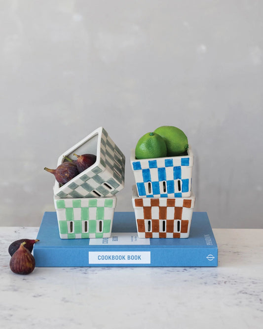 STONEWARE BERRY BASKET - GREEN