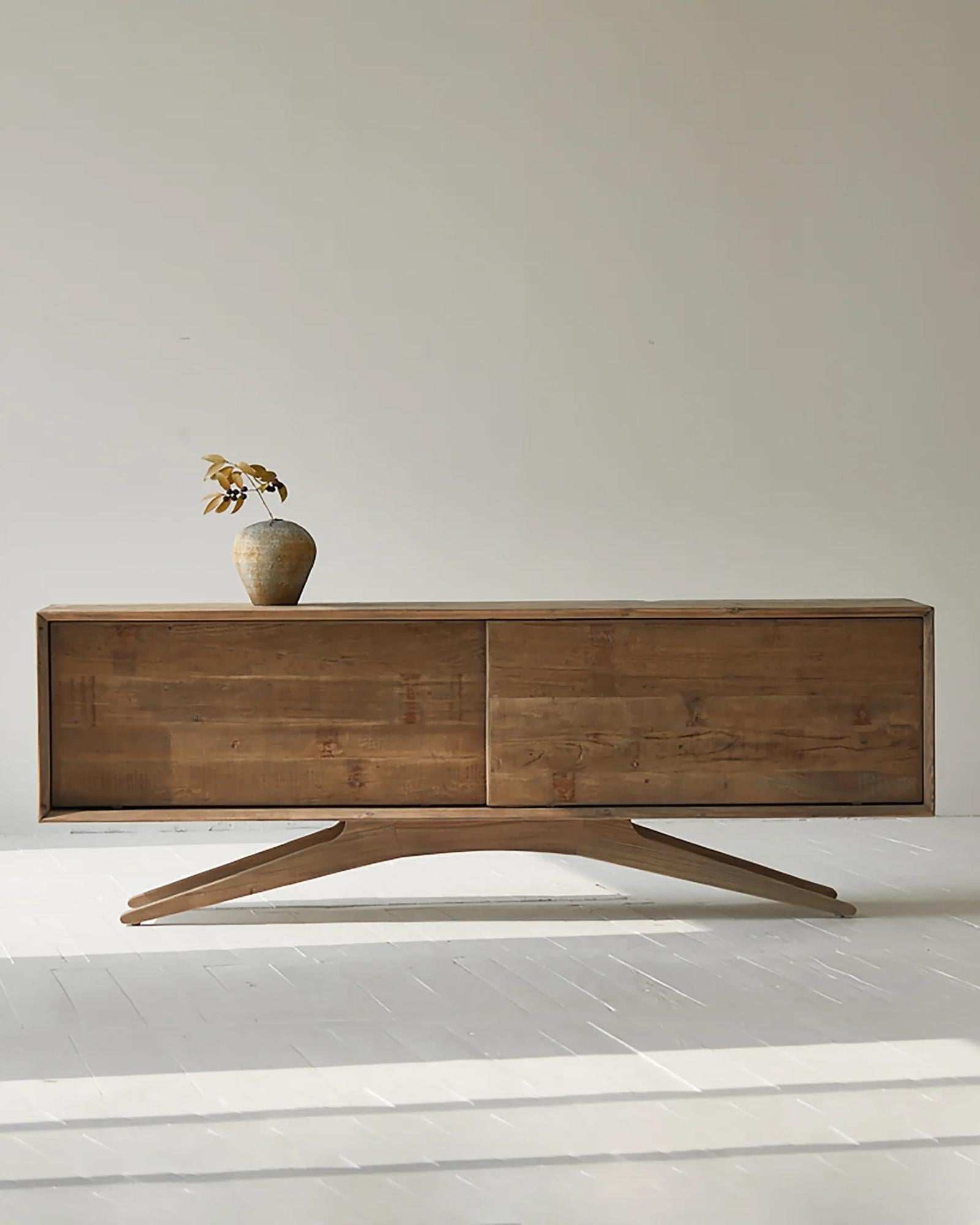 MERIDIAN SIDEBOARD