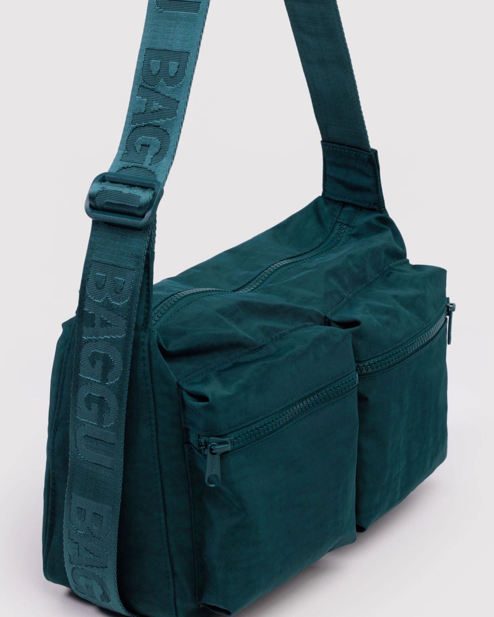 MEDIUM CARGO CROSSBODY - DEEP SEA
