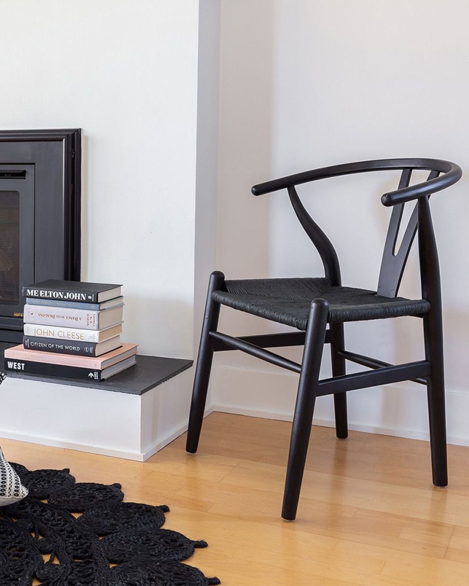 FRIDA CHAIR - BLACK