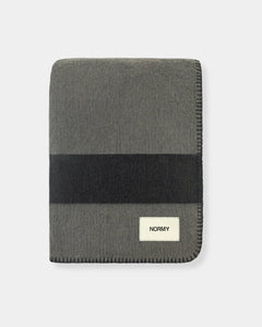 MERINO WOOL BLANKET - PEAK & CAVIAR