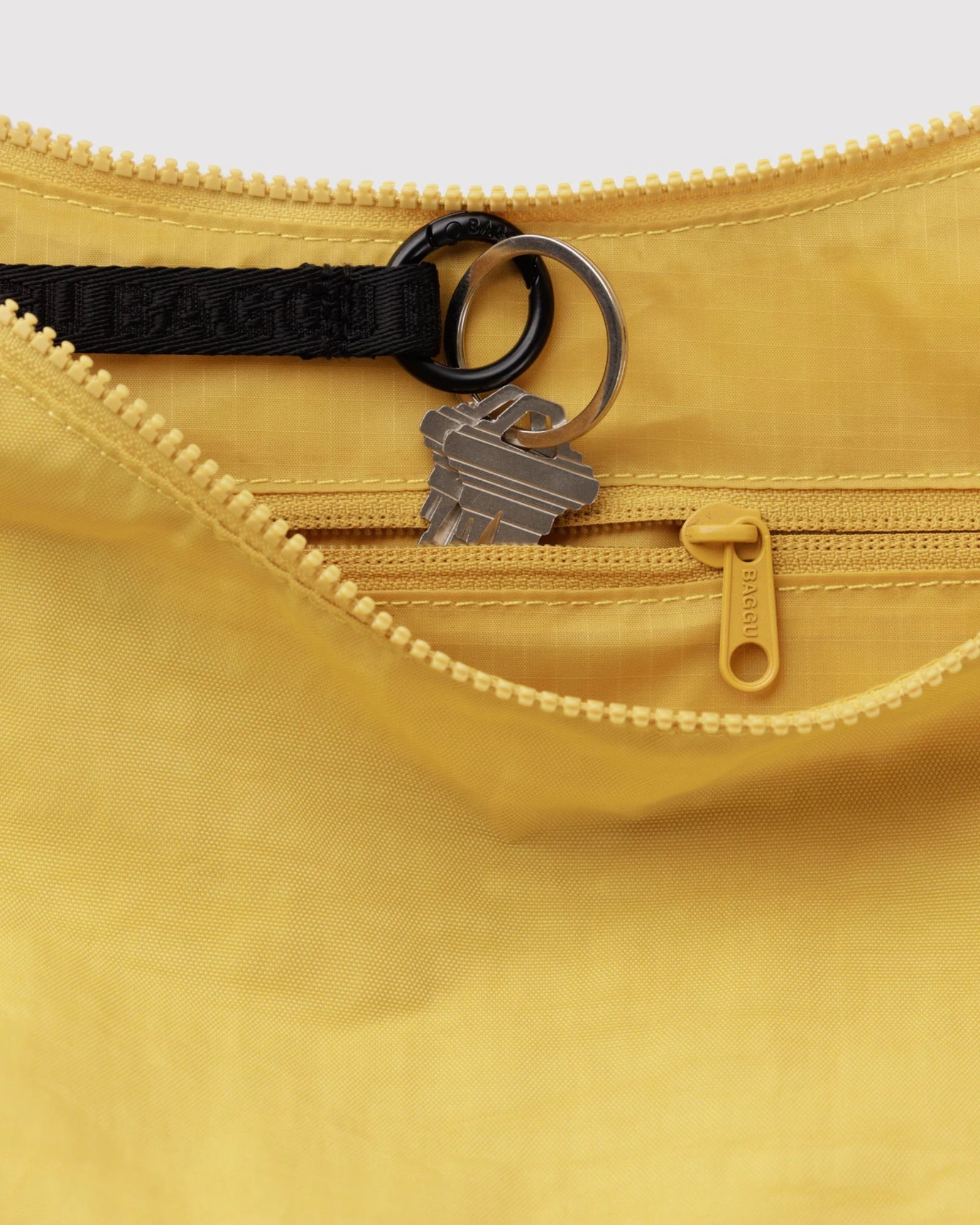 MEDIUM NYLON CRESCENT BAG - SUNFLOWER
