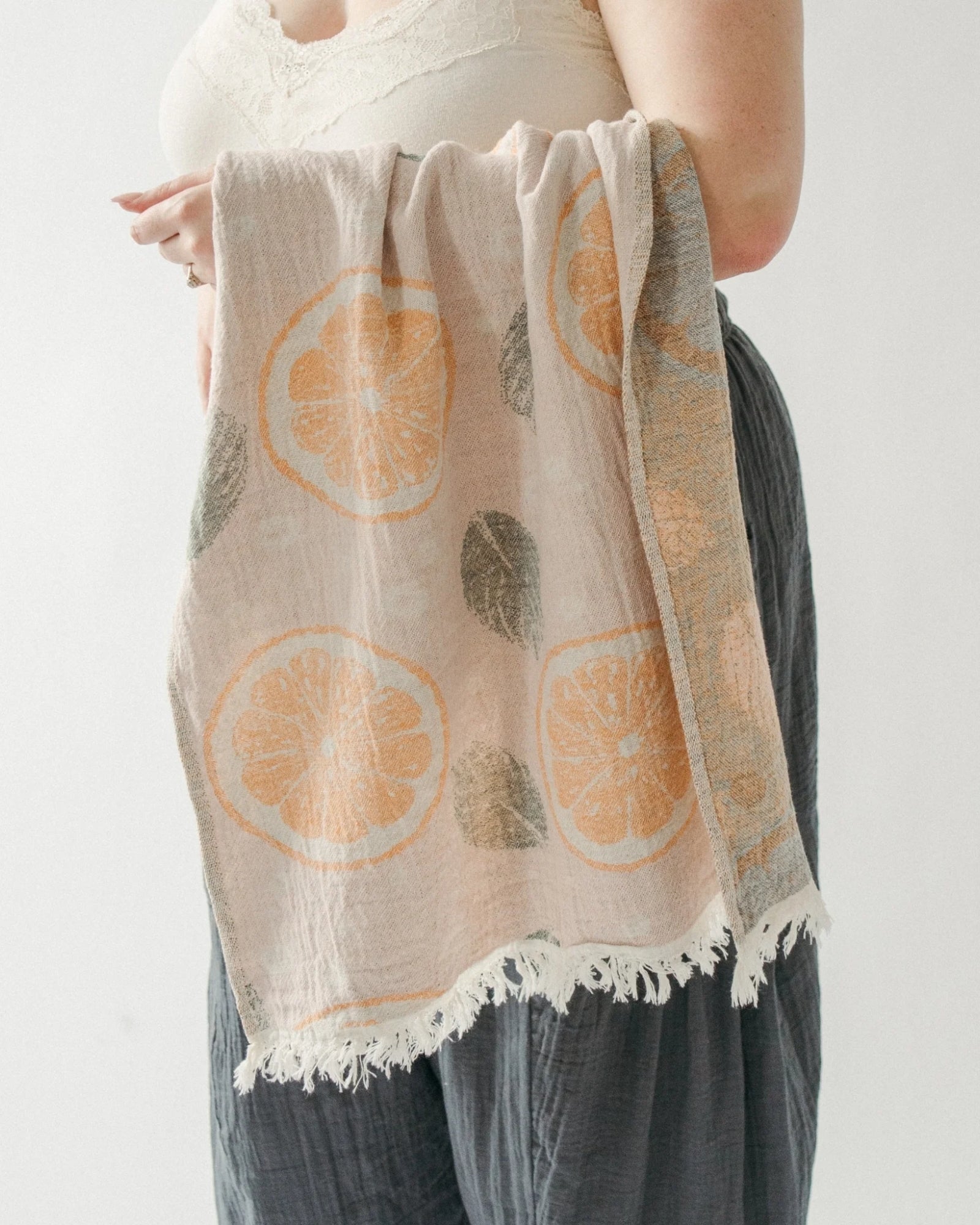 HAND TOWEL - ORANGE LEAF