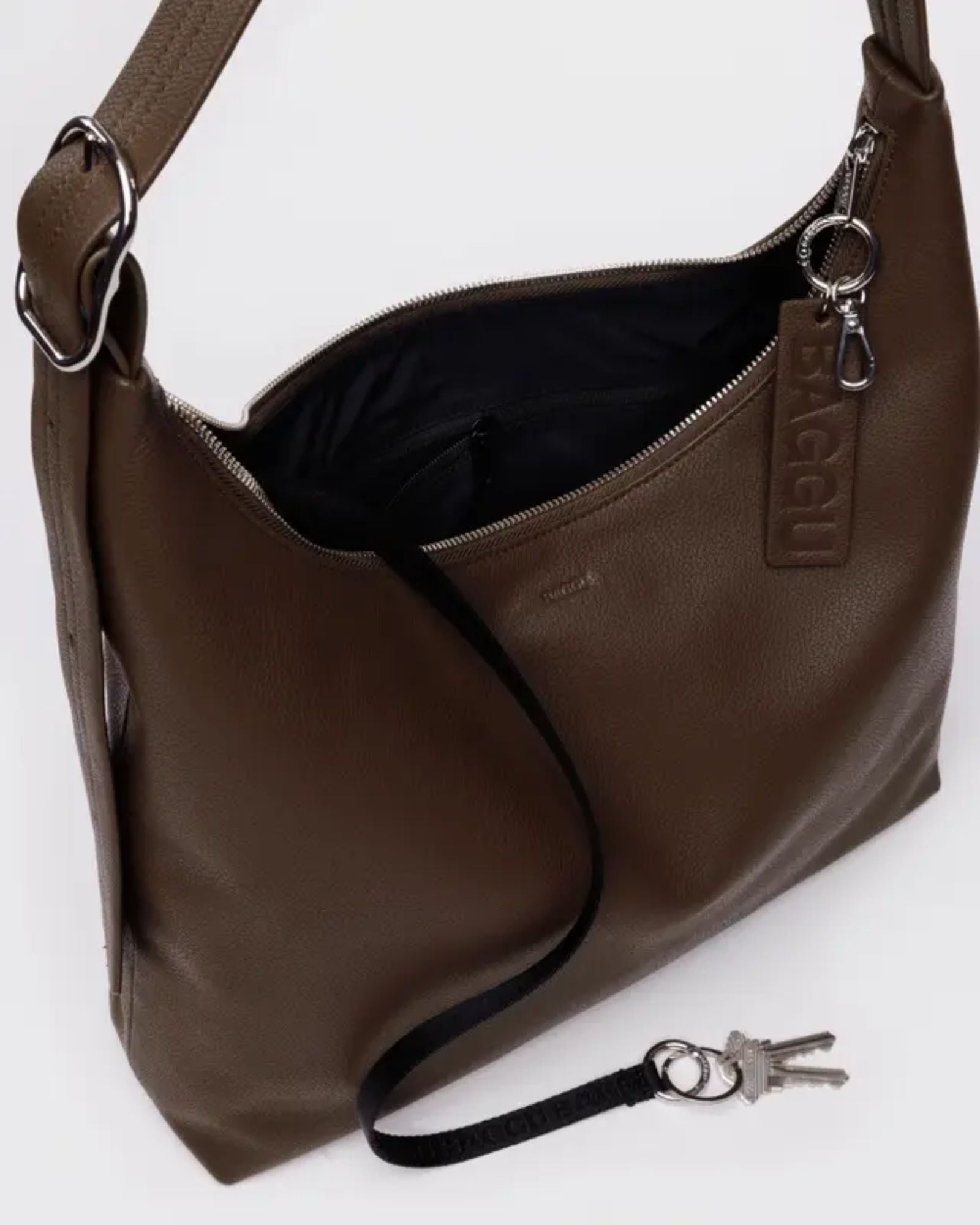 MEDIUM RECYCLED LEATHER SHOULDER BAG - BROWN