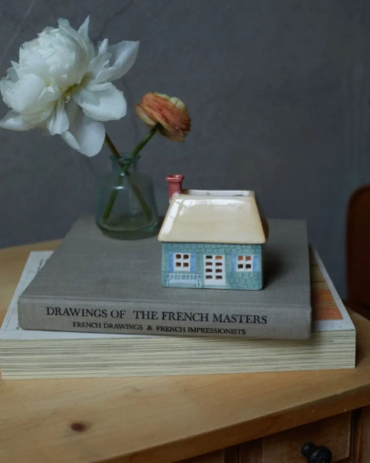 ENGLISH COTTAGE - CERAMIC INCENSE & TEA LIGHT HOLDER