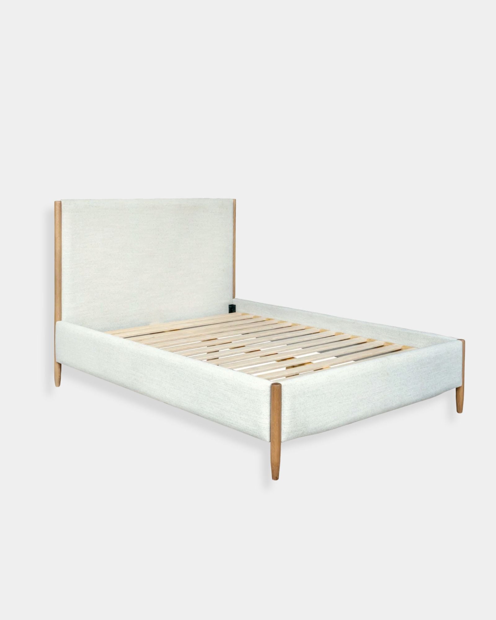 KAMELIA BED