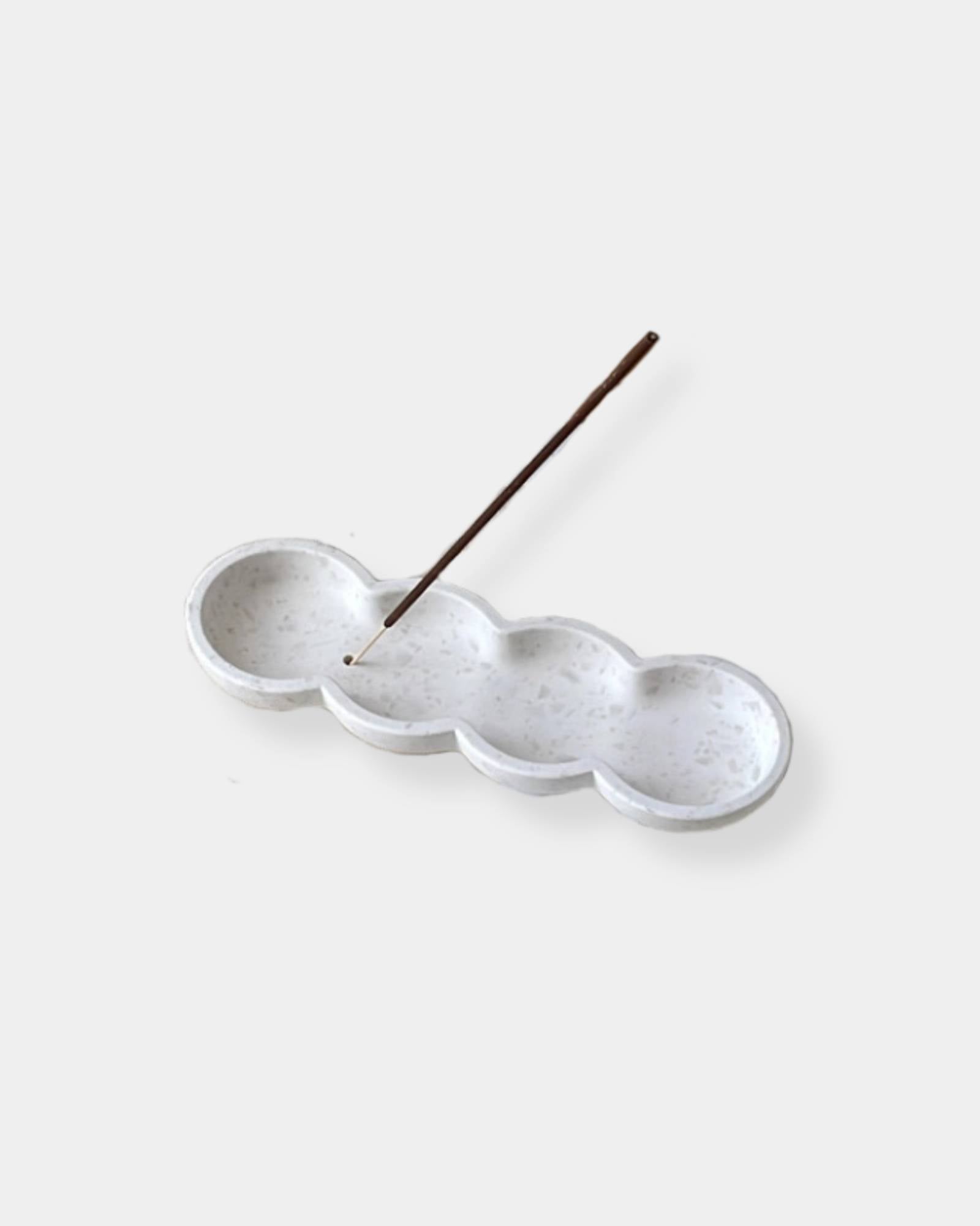 WAVY INCENSE HOLDER - TERRAZZO