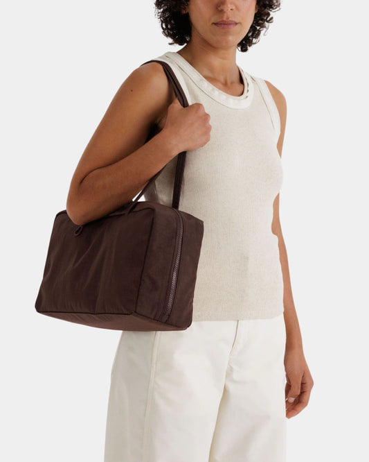 MEDIUM NYLON BOWLER BAG - COFFEE