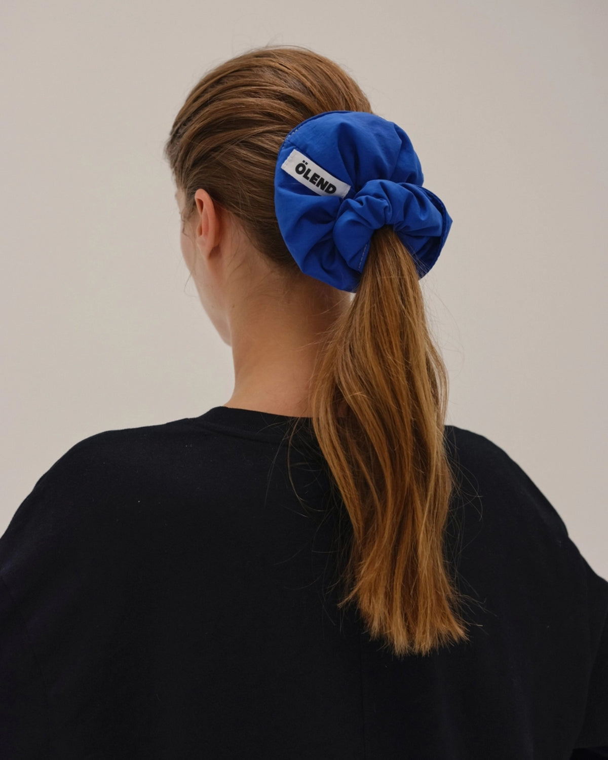 PADDED SCRUNCHY - COBALT BLUE