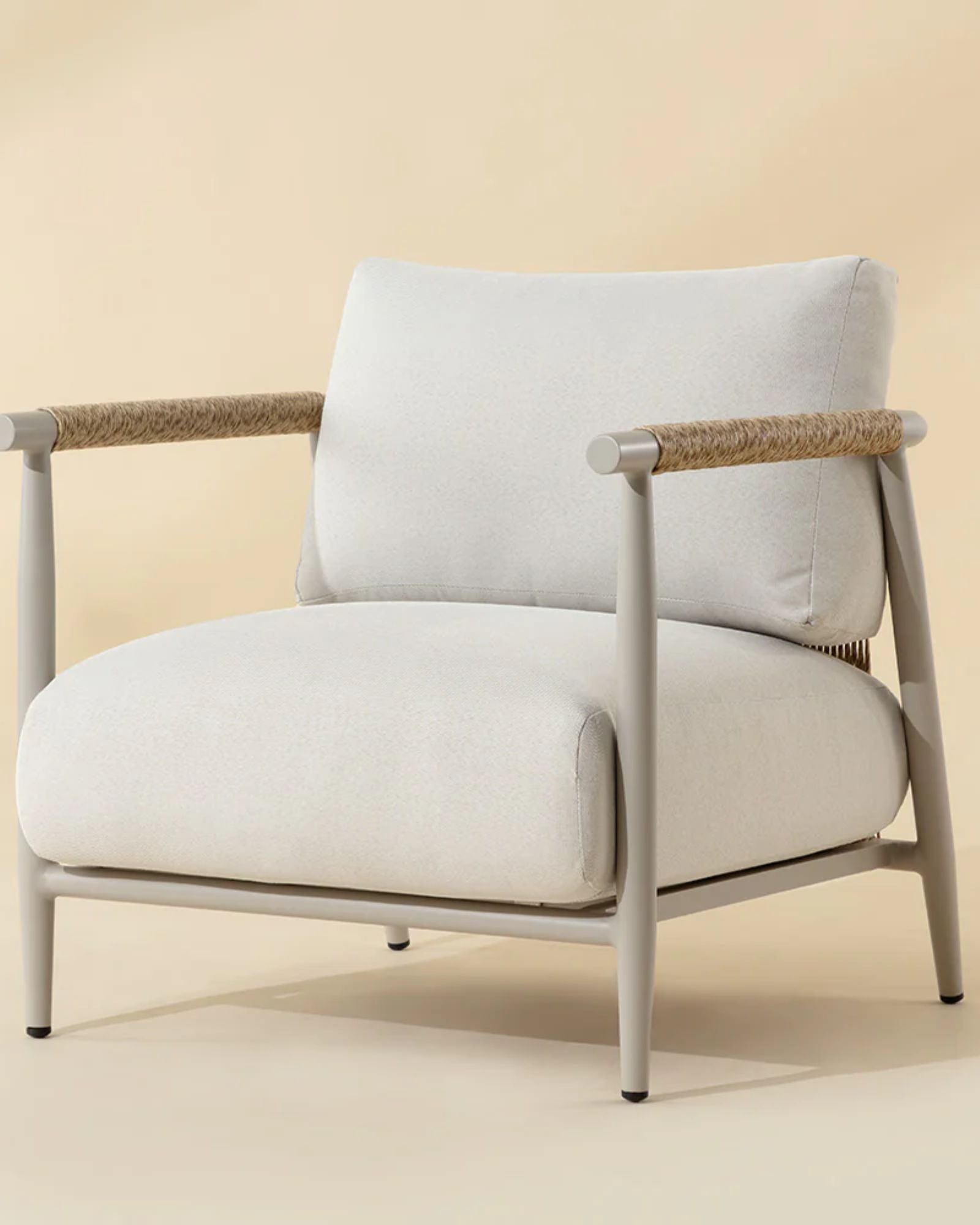 MUROS LOUNGE CHAIR - GREIGE