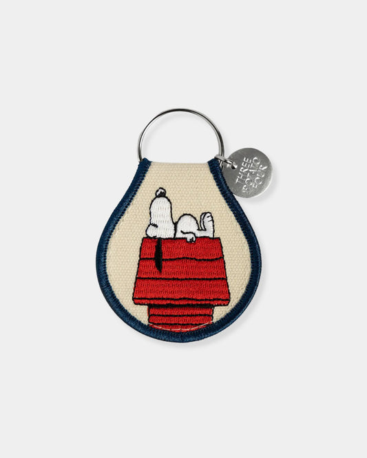 SNOOPY DOGHOUSE - PATCH KEYCHAIN