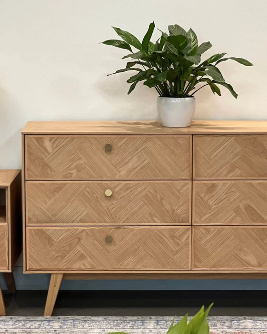 COLTON SIDEBOARD