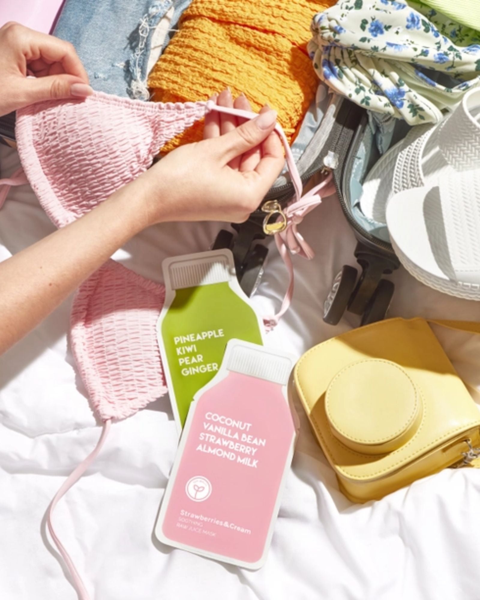 STRAWBERRIES & CREAM MASK