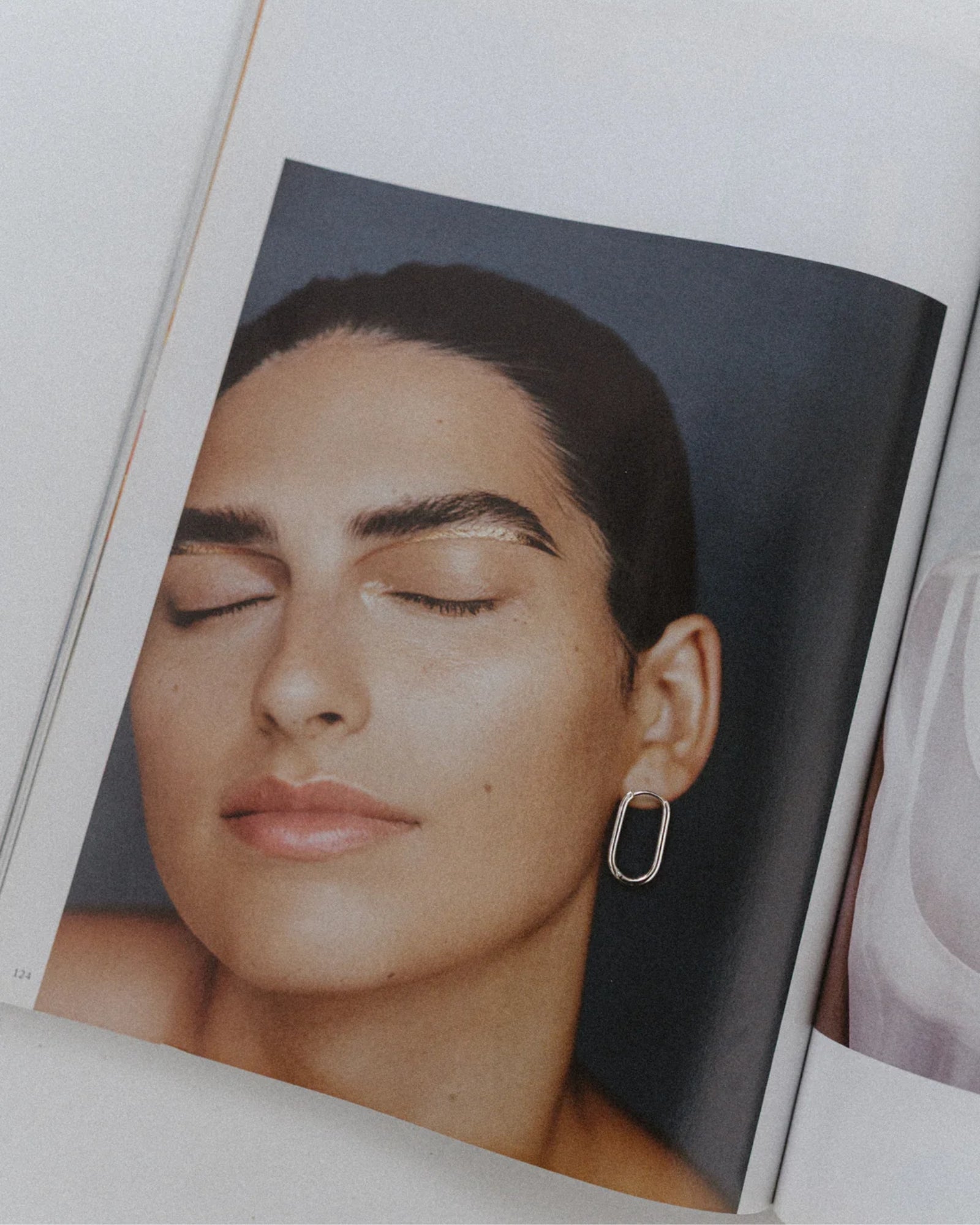 BENNIE SILVER HOOP - EARRINGS