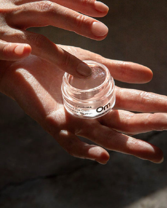 BILBERRY + TUCUMA ANTIOXIDANT EYE CREAM