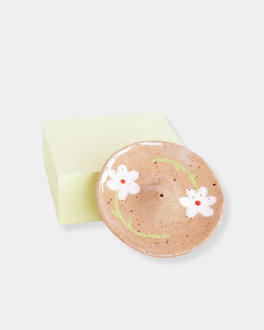CERAMIC DAISY INCENSE HOLDER