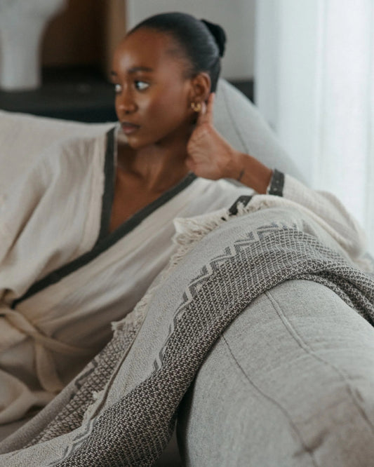 CANVAS LINEN THROW - MUSHROOM