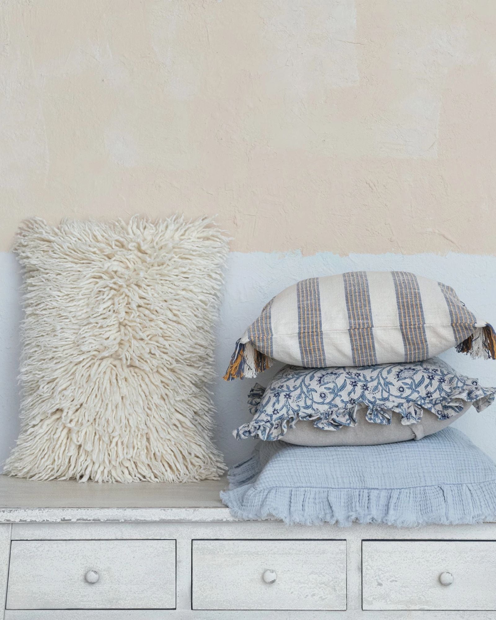 24" x 16" WOVEN NEW ZEALAND WOOL & COTTON PILLOW