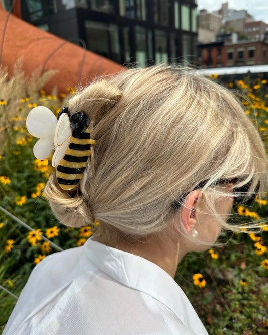 HAND-PAINTED BEE CLAW CLIP