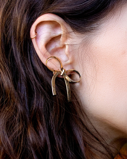 THE BOW IS MINE 18K GOLD PLATED EARRINGS