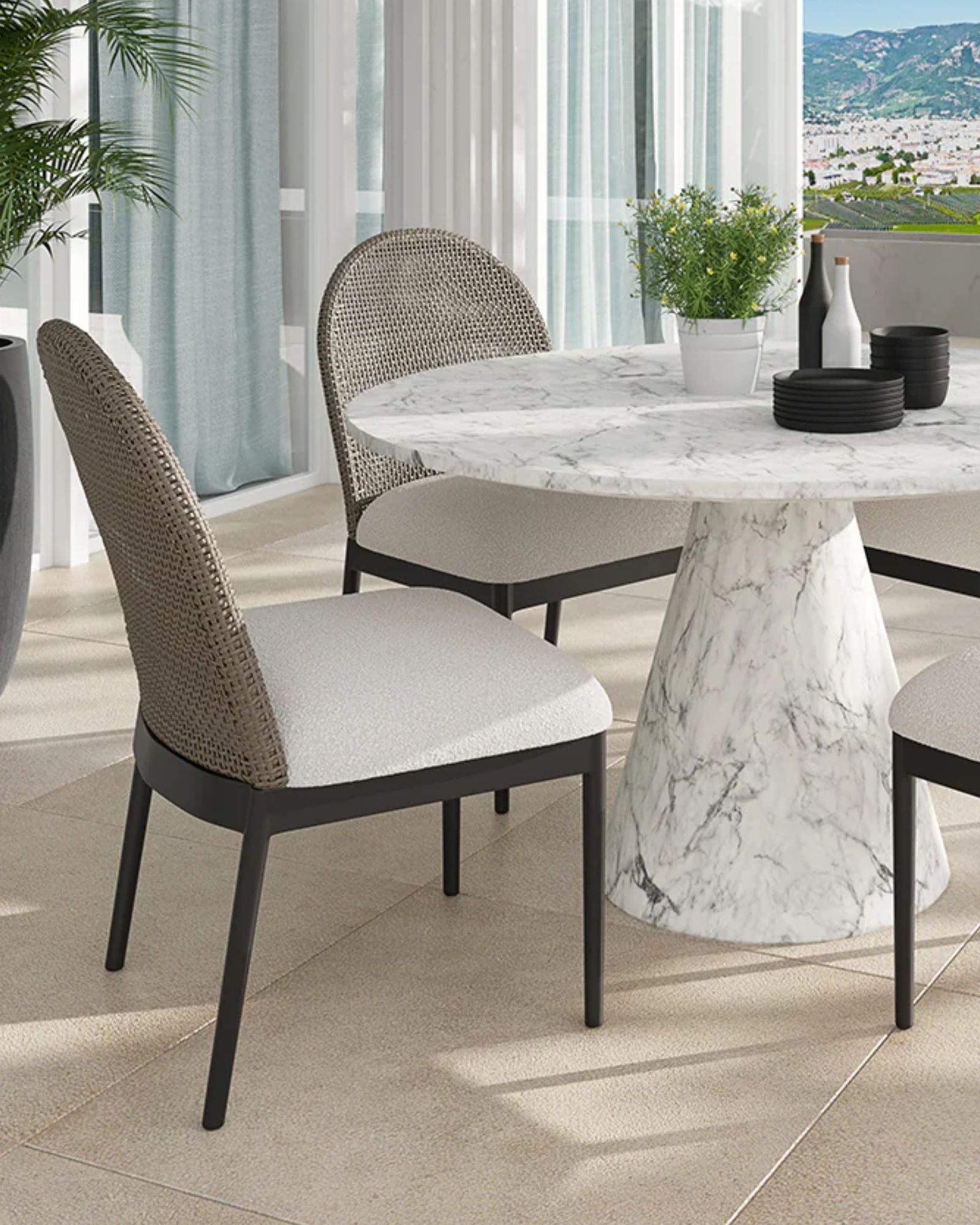 CALANDRI DINING CHAIR - BLACK