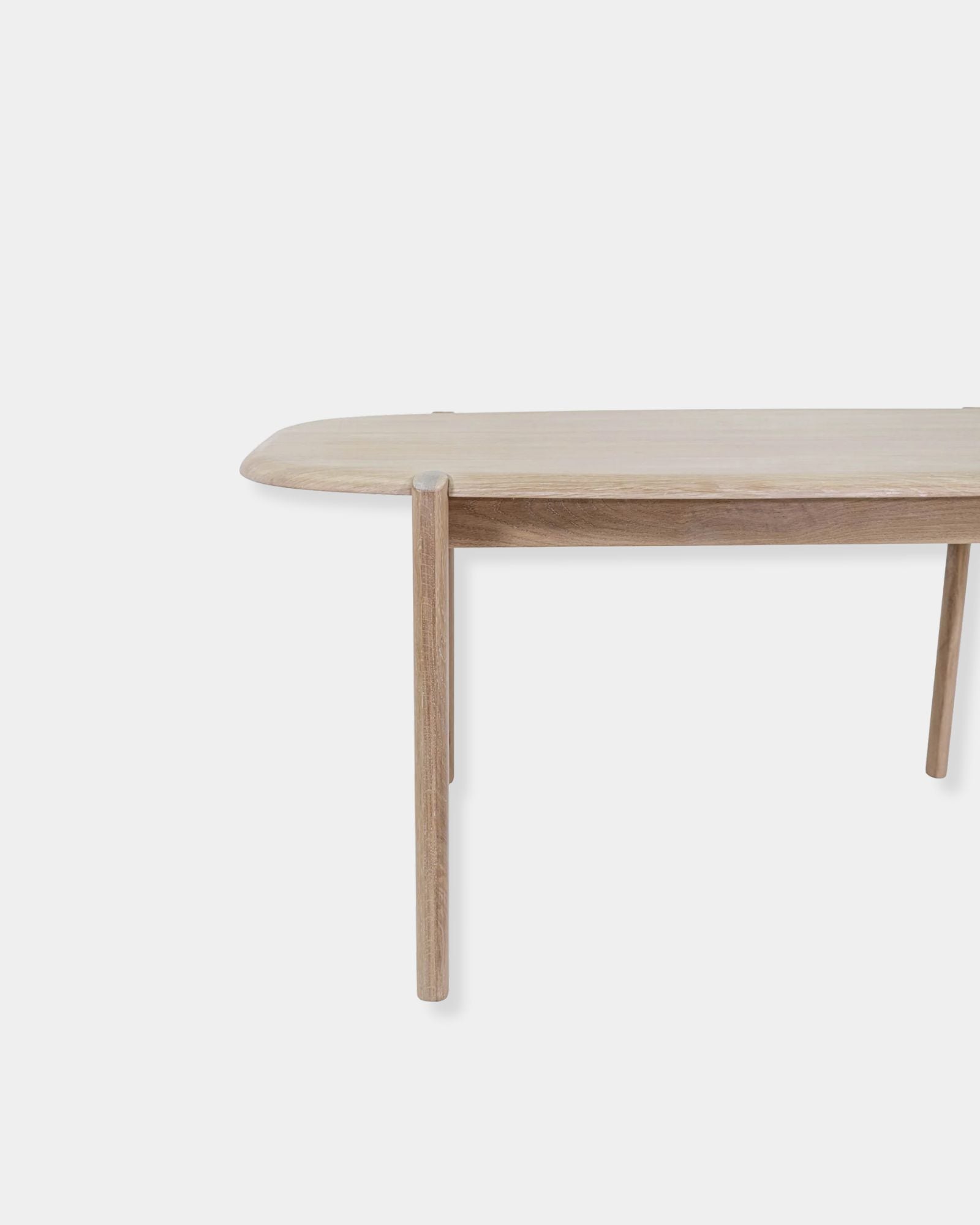 RUNWAY DINING TABLE 62"