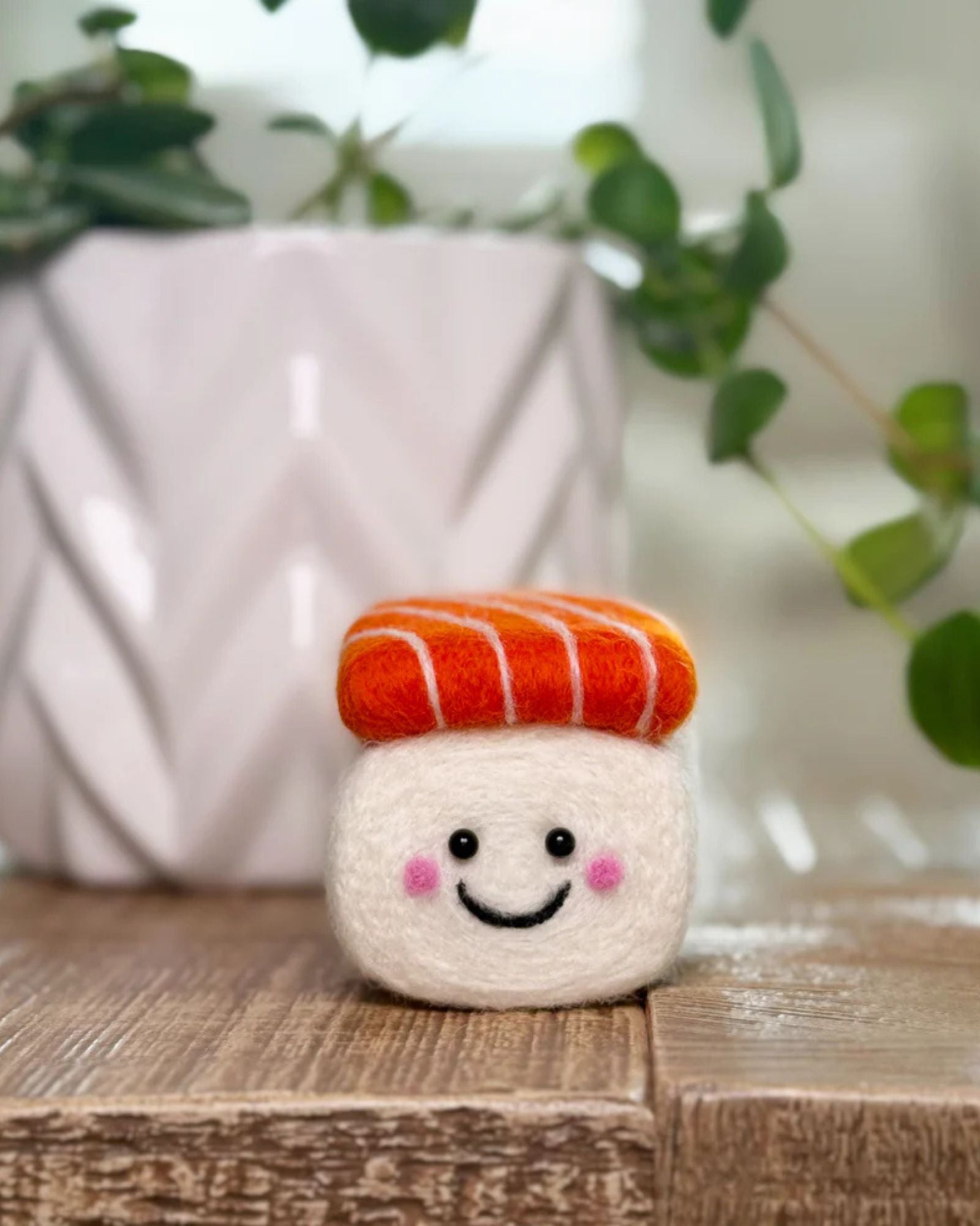 SALMON SUSHI NEEDLE FELTING KIT