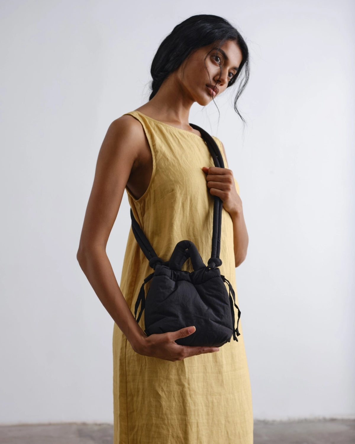 MICRO ONA SOFT BAG - BLACK