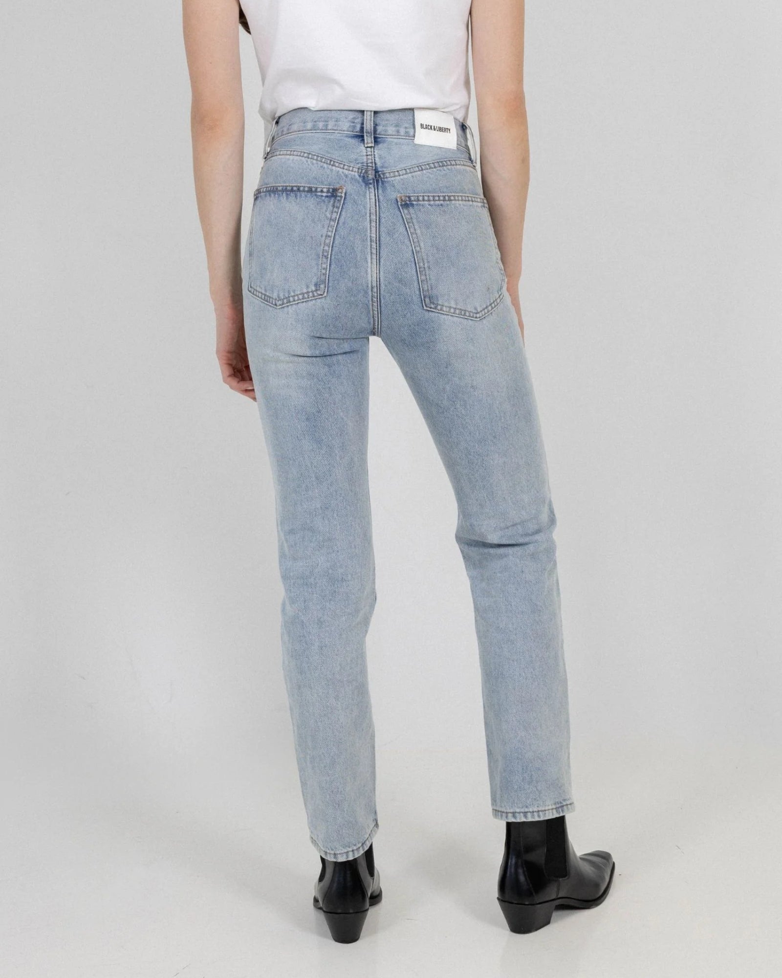 HERITAGE JEAN - LIGHT BLUE