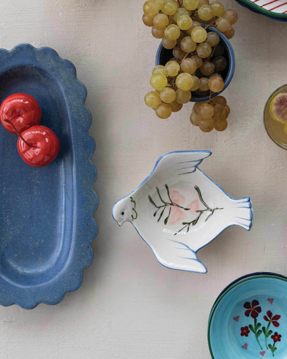 HAND PAINTED STONEWARE DOVE BOWL