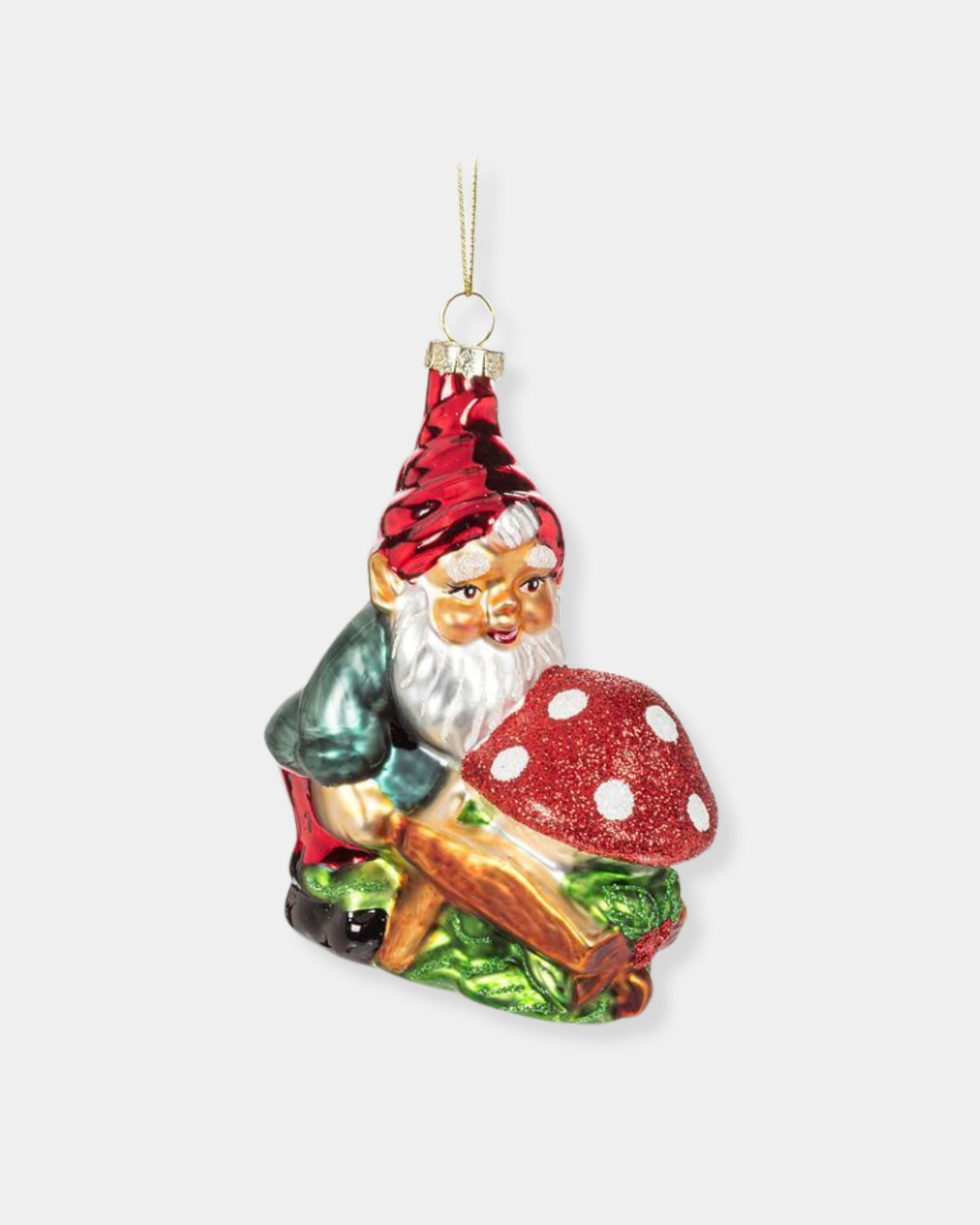 GARDEN GNOME ORNAMENT