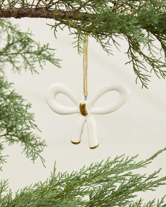 WHITE LUELLA BOW - ORNAMENT