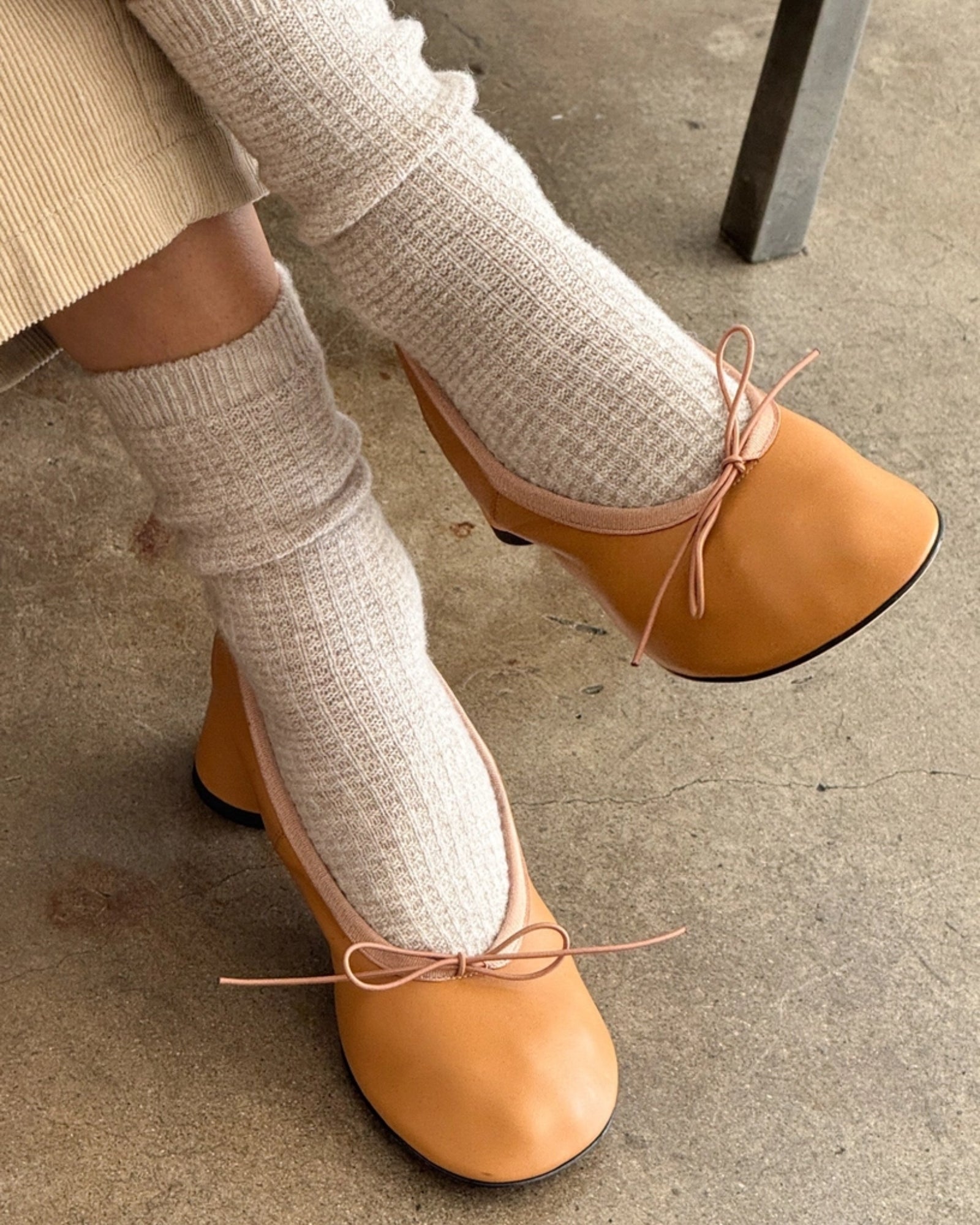 WOOL WAFFLED SOCKS - CREAM