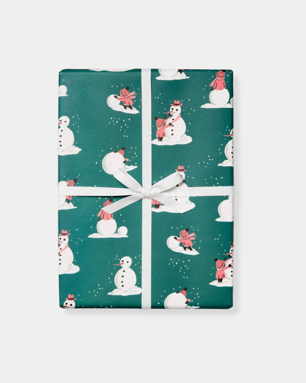 BUILDING SNOWMAN HOLIDAY WRAPPING PAPER